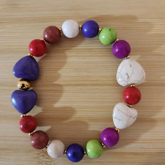 Hand Crafted Bracelet Stretch Beaded Hearts Red White Purple Green 7.5" - Picture 3 of 5